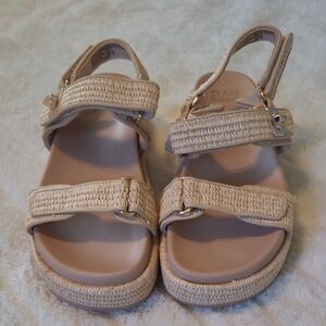 Stylish Tan Sandals for Women